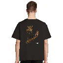person1_back.webp